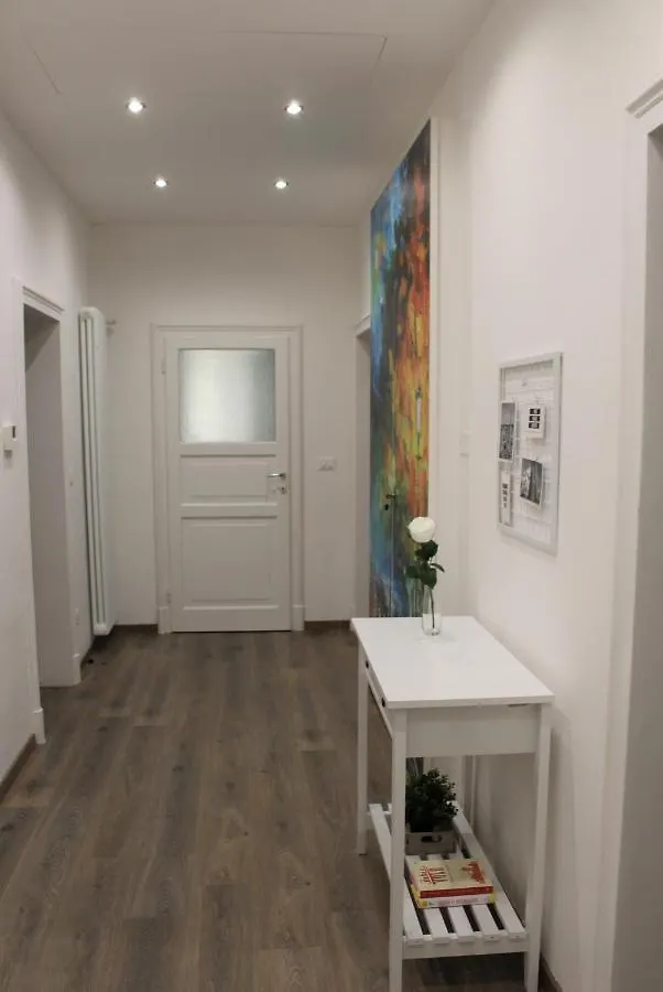 Appartamento Biancospino - Maison Louise Bologna, Sant'Orsola 0*, Bologna