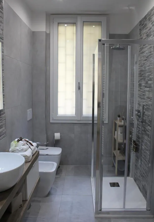 Appartamento Biancospino - Maison Louise Bologna, Sant'Orsola 0*, Bologna Italy
